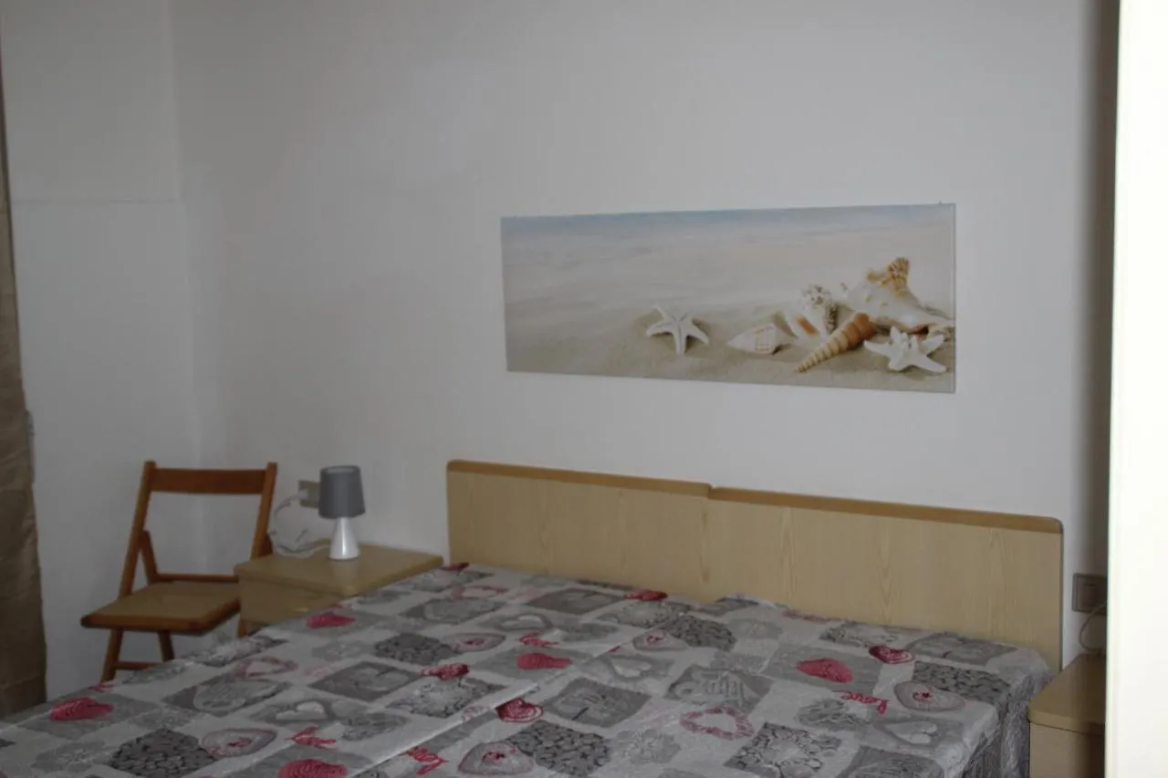 Borgo Spiaggia Vista Mare Isola Rossa  Appartement