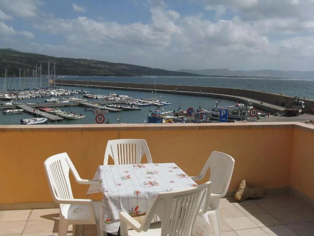 Borgo Spiaggia Vista Mare Apartment Isola Rossa (Sassari)